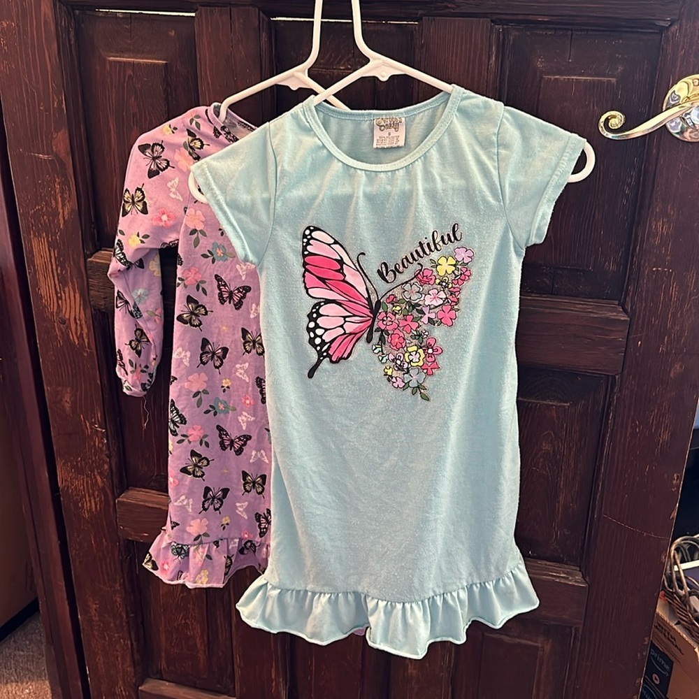 Set of 2 girls butterfly nightgowns
